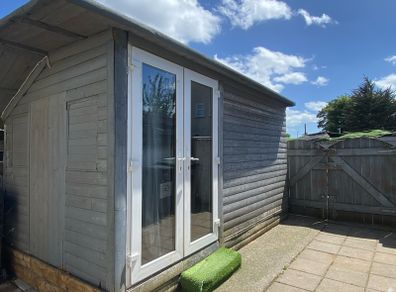 shed