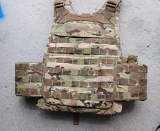 airsoft  Iotv Gen 4 multicam  vest