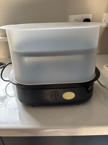Tommee Tipee electric steriliser