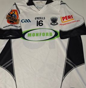 Saint Gabriels GAA (Perth Australia) O'Neills Gaelic Football Jersey (Adult Large) FREE POST