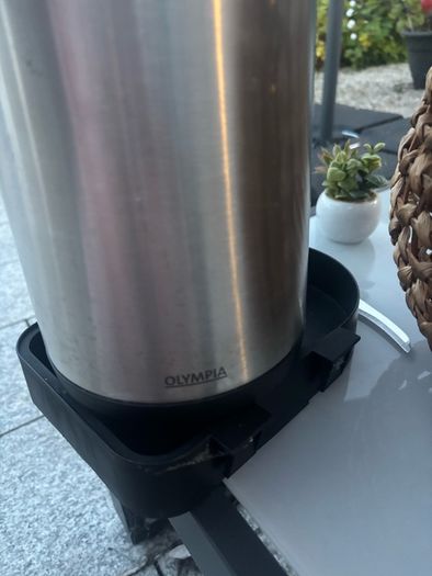 Olympia water dispenser