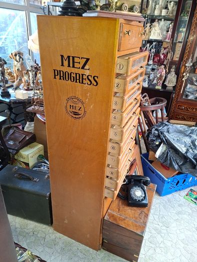 2 Beautiful Antique Acid Battery Glass, Postage Available or Collection,