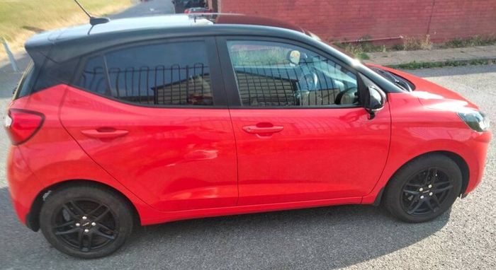 Hyundai i10 Deluxe Plus TwoTone