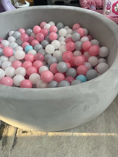 ball pit with balls velvet grey