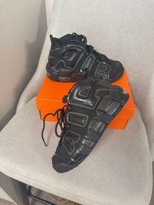 Brand New  Nike Air Uk 4