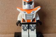 Lego CMF Series 9 COL09-013: Battle Mech (2013) Price Includes P&amp;P