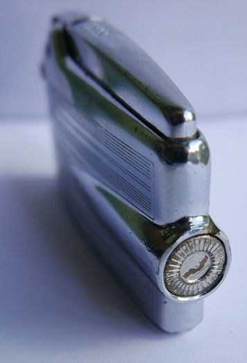 Vintage RONSON Varaflame Deco Lighter