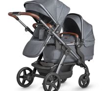 Silver cross Wave Pram with Bassinet, footmuff, and accessories