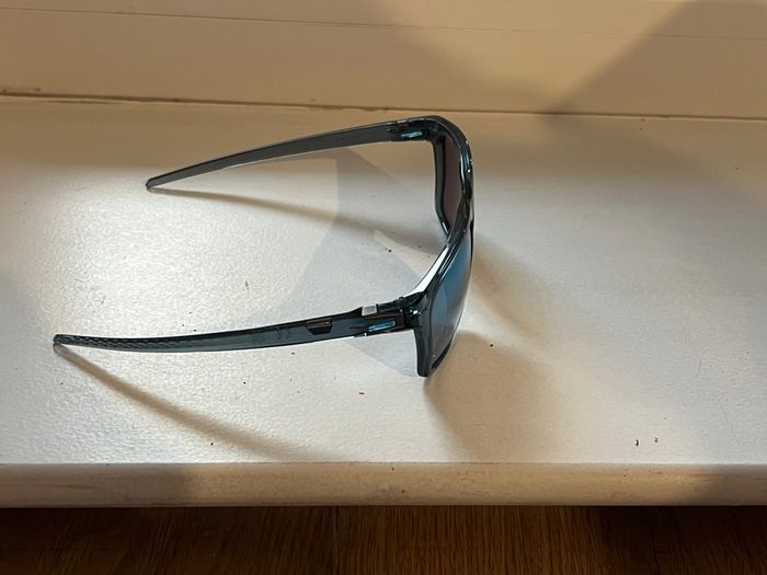 oakley leffingwell
