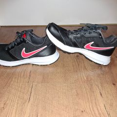 Nike DownShifter 6 runners size 4, like NEW