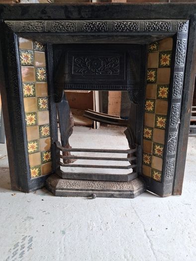 Cast Iron Tiled Fireplace Insert
