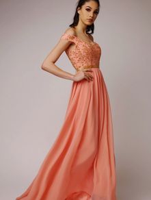 Virgos Lounge Sz 14