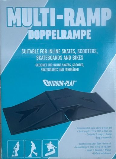 Skate/scooter ramp