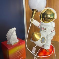 kids astronaut lamp