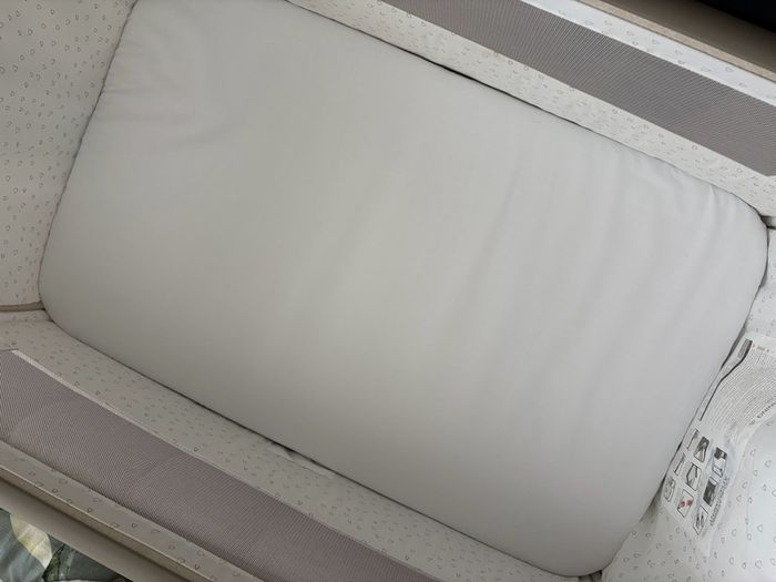 Tutti Bambini CoZee Lite Bedside Crib Latte