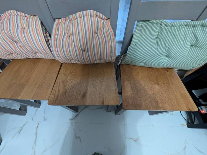 4 Dining Chairs - 100e each-Excellent condition