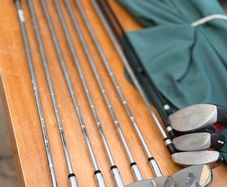 Left handed golf clubs