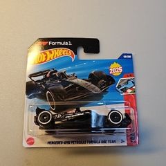 Hot wheels Mercedes- AMG formula one team