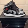 Nike Air Jordan 1 Image 3