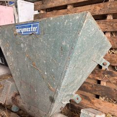 Dairymaster Feeder