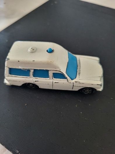 die cast ambulance