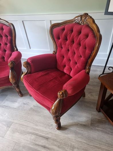Queen Anne style armchairs and sofa