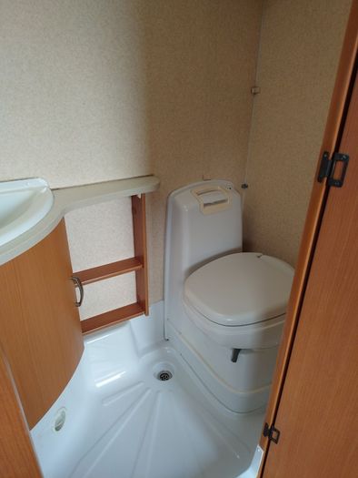 Bailey Ranger 550/6 - 6 berth caravan