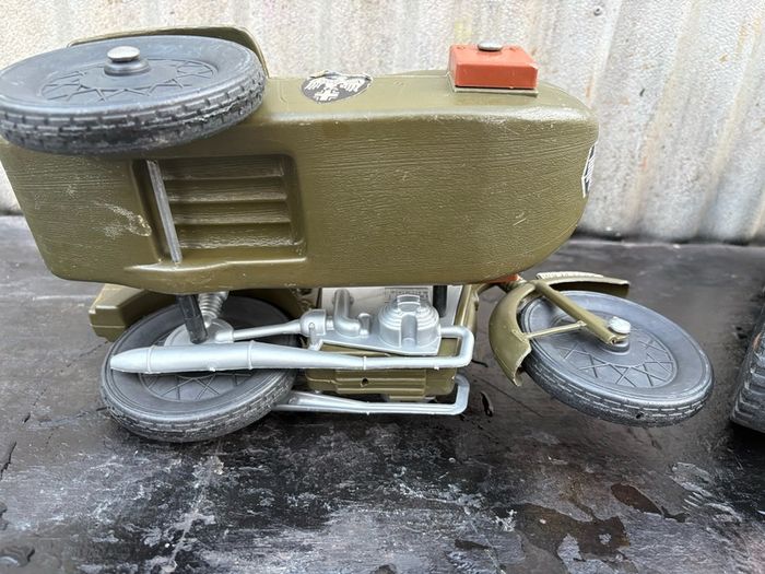 vintage Cherilea action man German motorcycle and sidecar plus battle worn Jeep