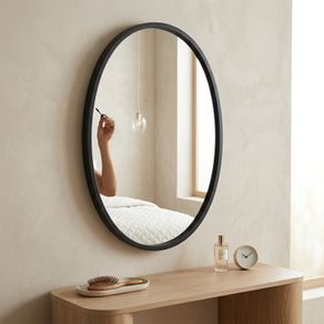 Black retro mirror New York design free viewing
