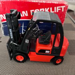 Model Nissan forklift