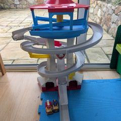 Paw Patrol Adventure Bay Tower