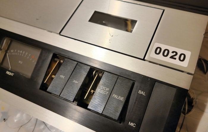 From 1978 Bang & Olufsen Beocord 1900, working, see the pictures.