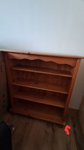 Timber shelf
