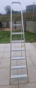 Step Ladder