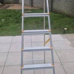 Step Ladder
