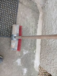 Yard Brush with Clamp Heavy Duty