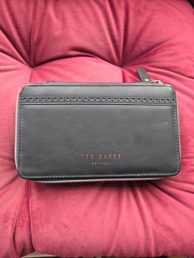 Ted Baker domino set