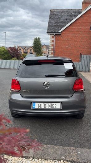 Volkswagen polo LOW KMS