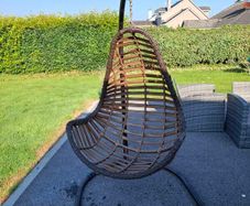 Egg chair