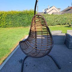 Egg chair