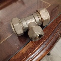 Plumbing compression T