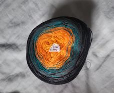 Hobbii Dahlia Cotton cake yarn 200g NEW gradient