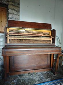 Rogers Eungblut Piano