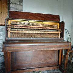 Rogers Eungblut Piano