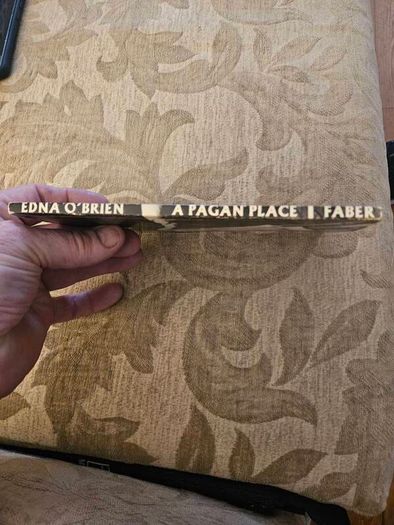Edna O'brien. A Pagan Place. A Play. First Edition Paperback In Good Condition.  See Photos For Same.