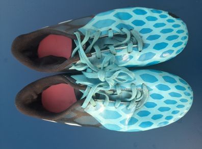 Football boots,size 5 (38.5)