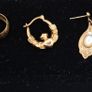 9 ct yellow gold earrings Image 2