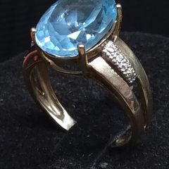 Vintage 9ct Gold Large Blue Topaz Statement Ring Size 55