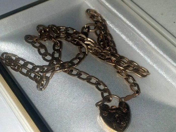 Pristine Vintage 9ct Gold UNIDOR Jailers Chain 20"