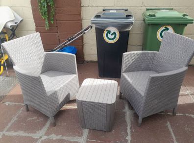 garden chairs